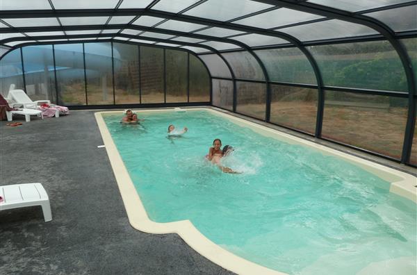 La piscine couverte du camping - Les Samaras à St Jean de Monts